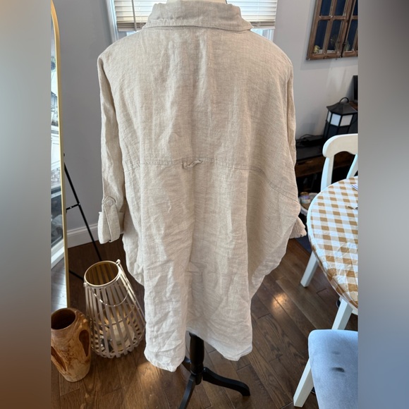 A Ren Oversized Women's Beige Linen Button Down Shirt Size Large - Picture 8 of 12